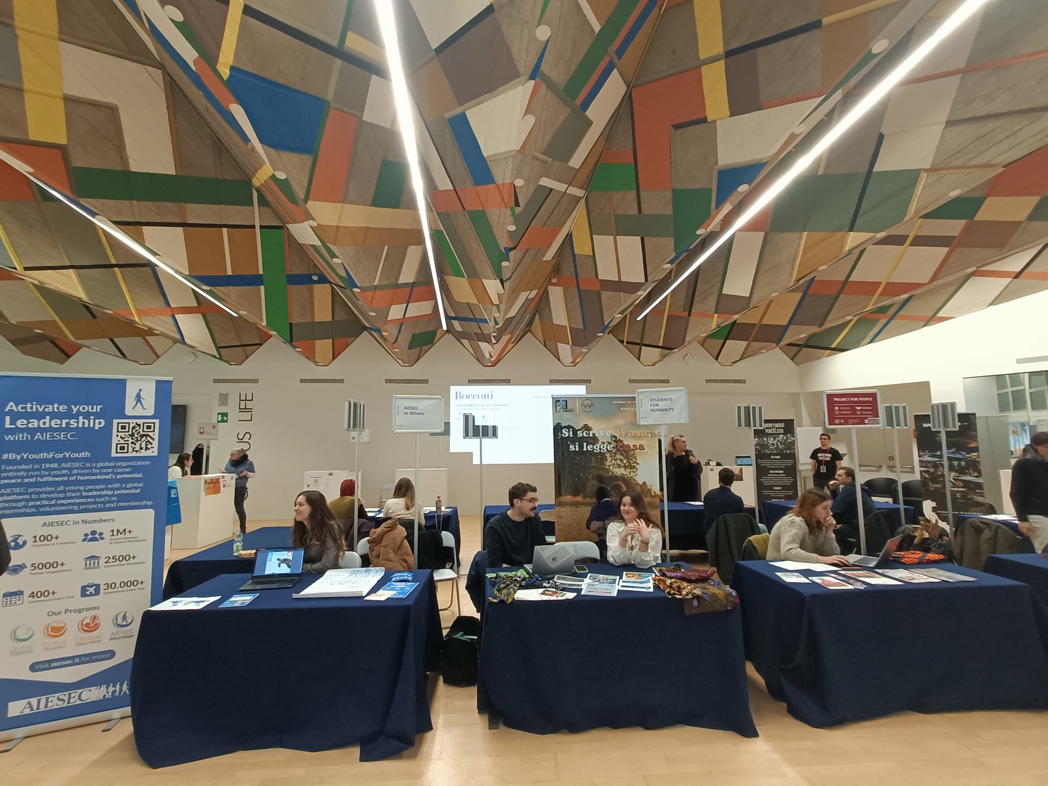 Il 6 ottobre 2025 A.R.A.S. partecipa alla Fiera del Volontariato Bocconi a Milano. Un’occasione per incontrare gli studenti, raccontare il valore dell’ascolto e promuovere l’impegno sociale.